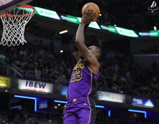 开云入口-【现场】湖人五连胜终结 哈姆坦言四天三赛太累