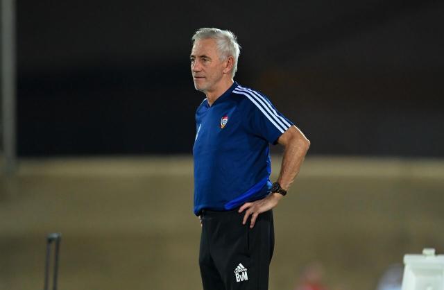 阿联酋足协力挺主帅 范马尔维克将继续指挥12强赛